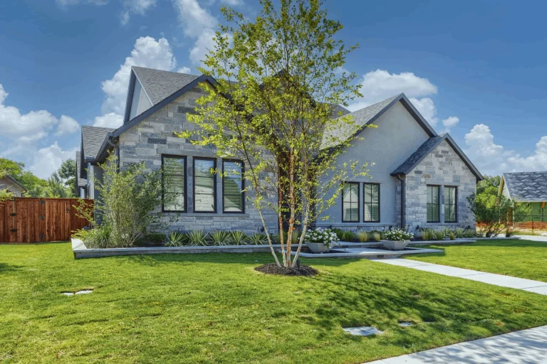 front-yard-with-stone-exterior-scaled